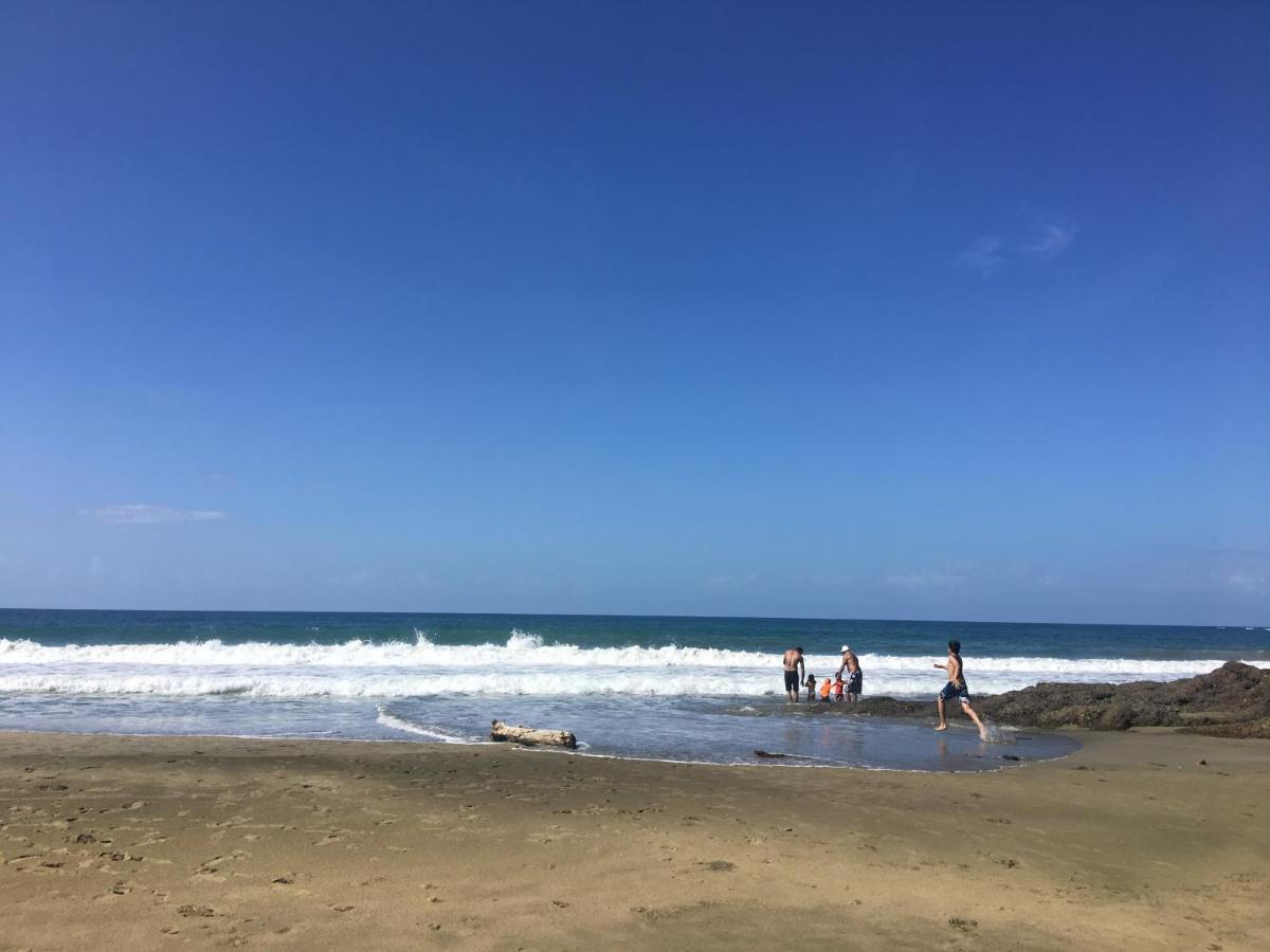 Gigi Brown Villa Frida Beachfront Puerto Viejo de Talamanca Zewnętrze zdjęcie